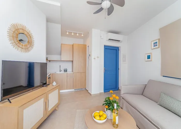 Greek House Complex A5 *
